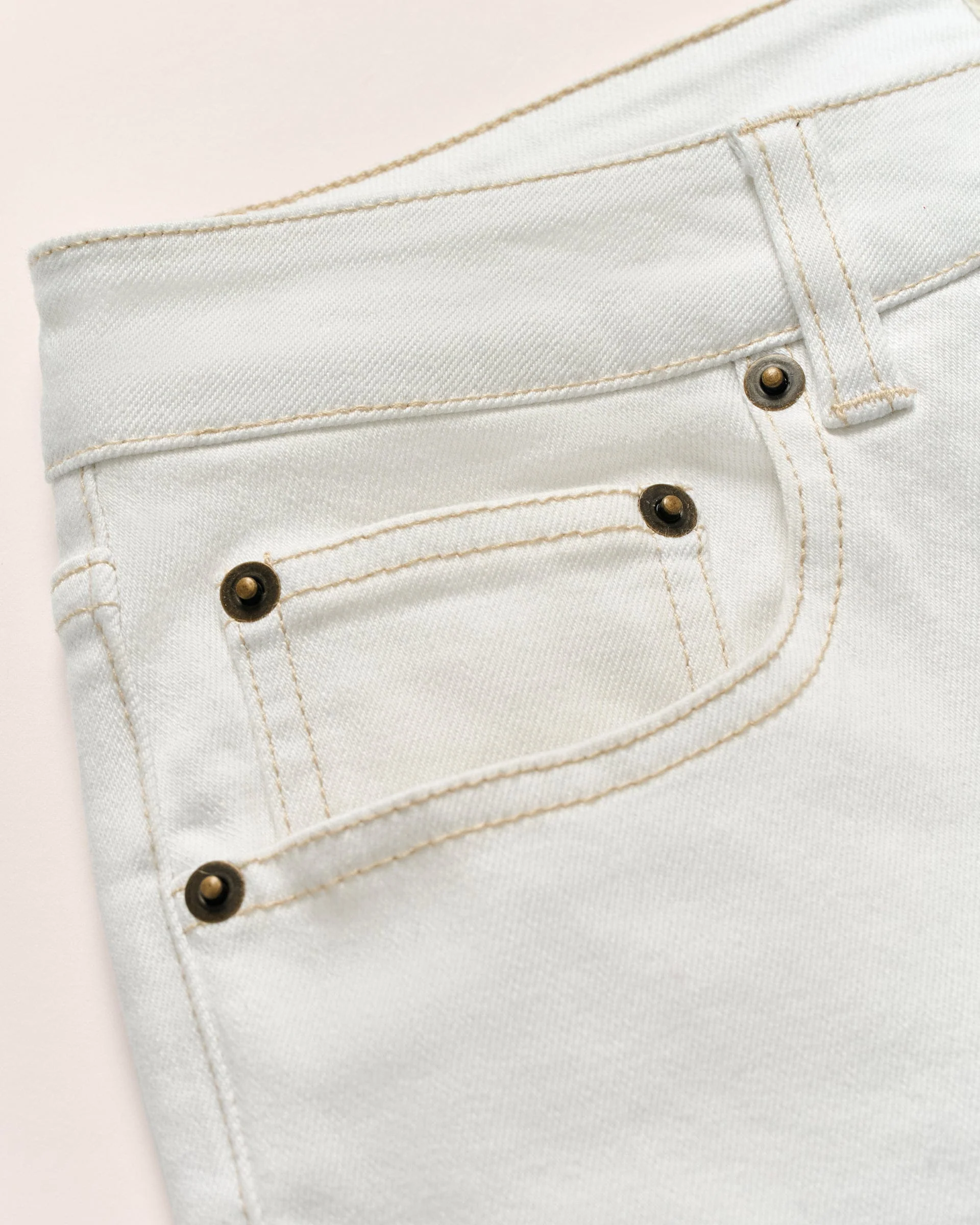 Savanah Light Everyday Wash Jean - Image 15