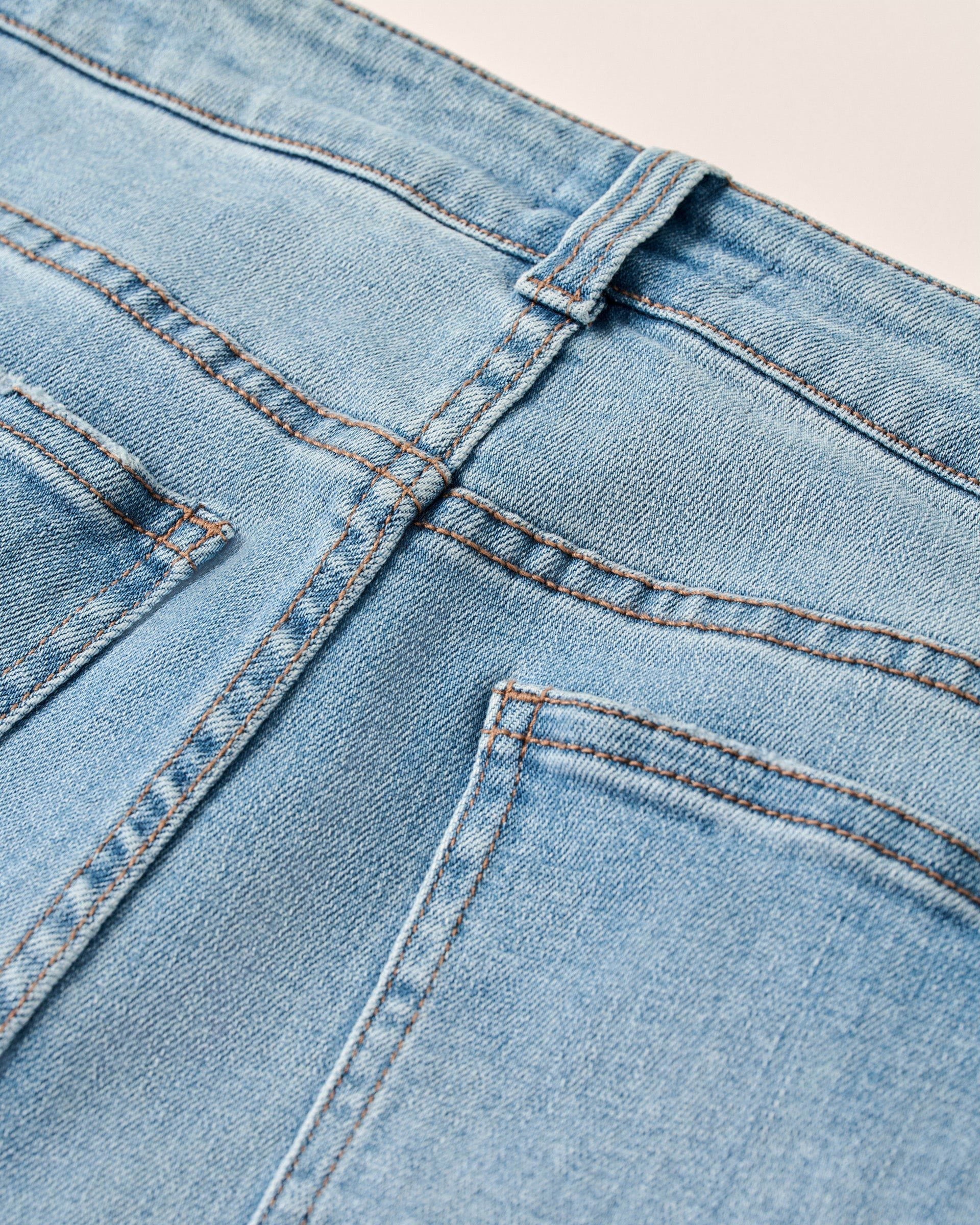 Savanah Light Everyday Wash Jean - Image 21